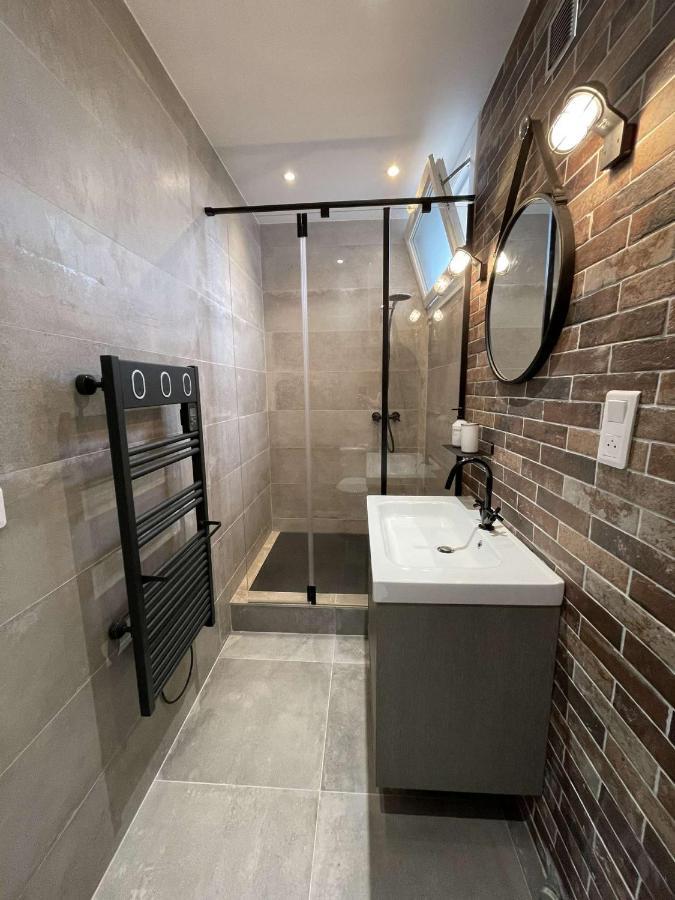 Ajaccio Magnifique T2 45M2 Neuf 5 Personnes Clim Wifi Stationnement Gratuit Centre Ville Plage A 300M Ngoại thất bức ảnh
